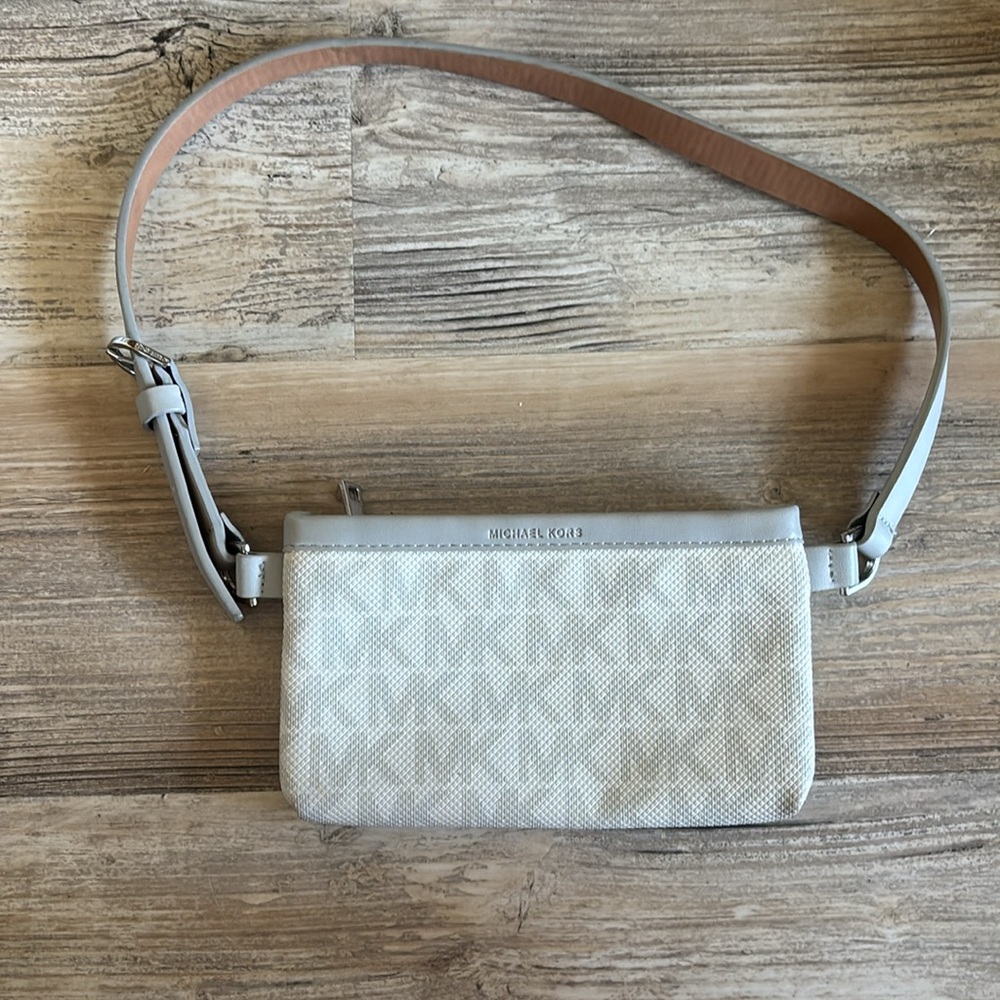 Michael Kors White hand Bag with Signature MK Pattern